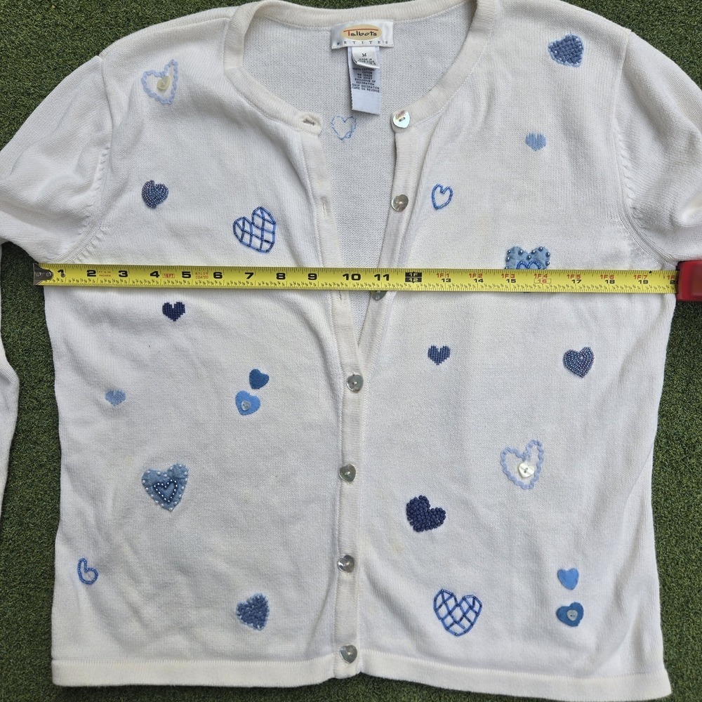 Women Heart Print Cardigan Sweater Light Gray Blue Hearts Button Front Knit M - Picture 2 of 11